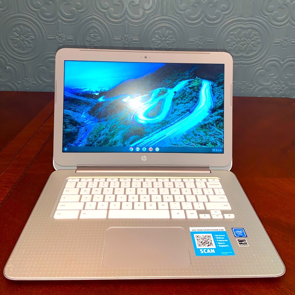 HP ChromeBook 14-ak013dx Intel Celeron